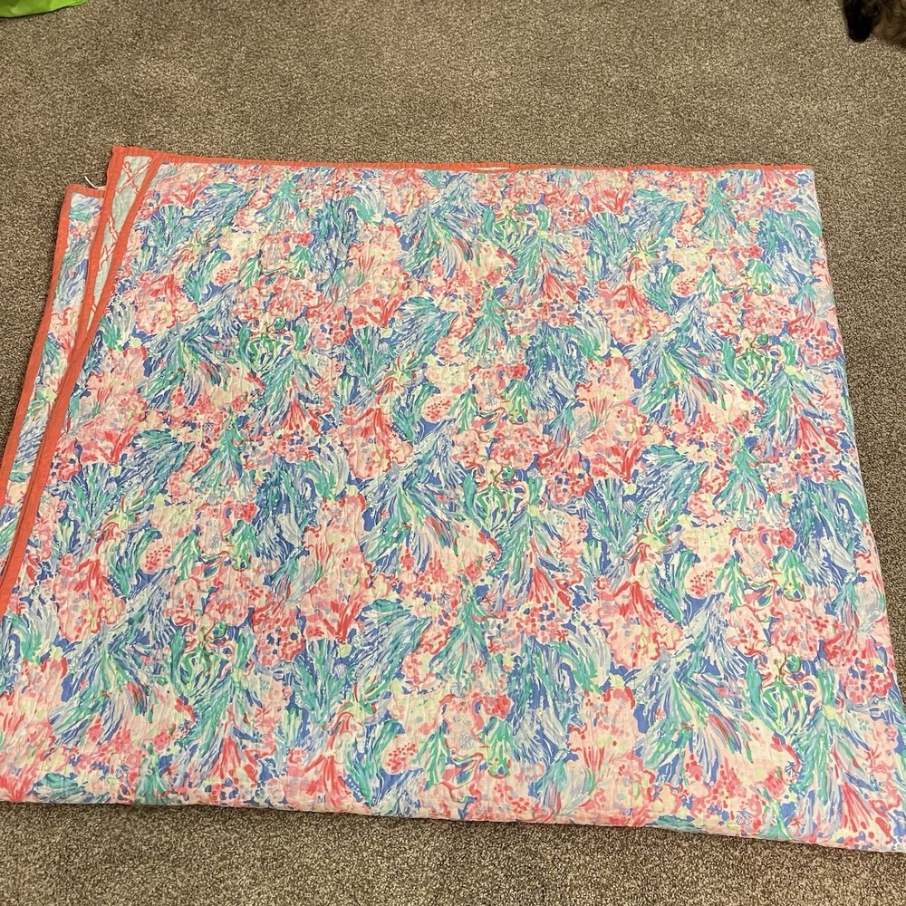 POTTERY BARN Lilly Pulitzer FAN SEA PANTS Full/ Queen Quilt Comforter 108x92 - Picture 13 of 16